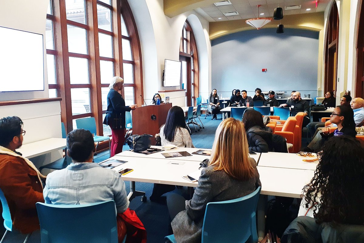 The Holmes Honors Alumni Mentoring Program welcomed students and mentors on March 5th. The program is designed to provide mentorship and networking opportunities to future teachers of color.

Learn more: bit.ly/3aKAI1t

#FutureTeachersofColor #DiversityInEducation