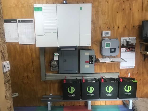 altEstore's tweet photo. To #celebrate altE's 20th bday, we asked for great #solar install #photos.
Carlos J. Santiago and Steve Hogan won a @KiloVault Emergency Backup Station - valued over $1500! #Congratulations!
#altEStore #contest #winner #batterybackup #solarpower #altESolarCon #KiloVault https://t.co/qbsaM449Z8