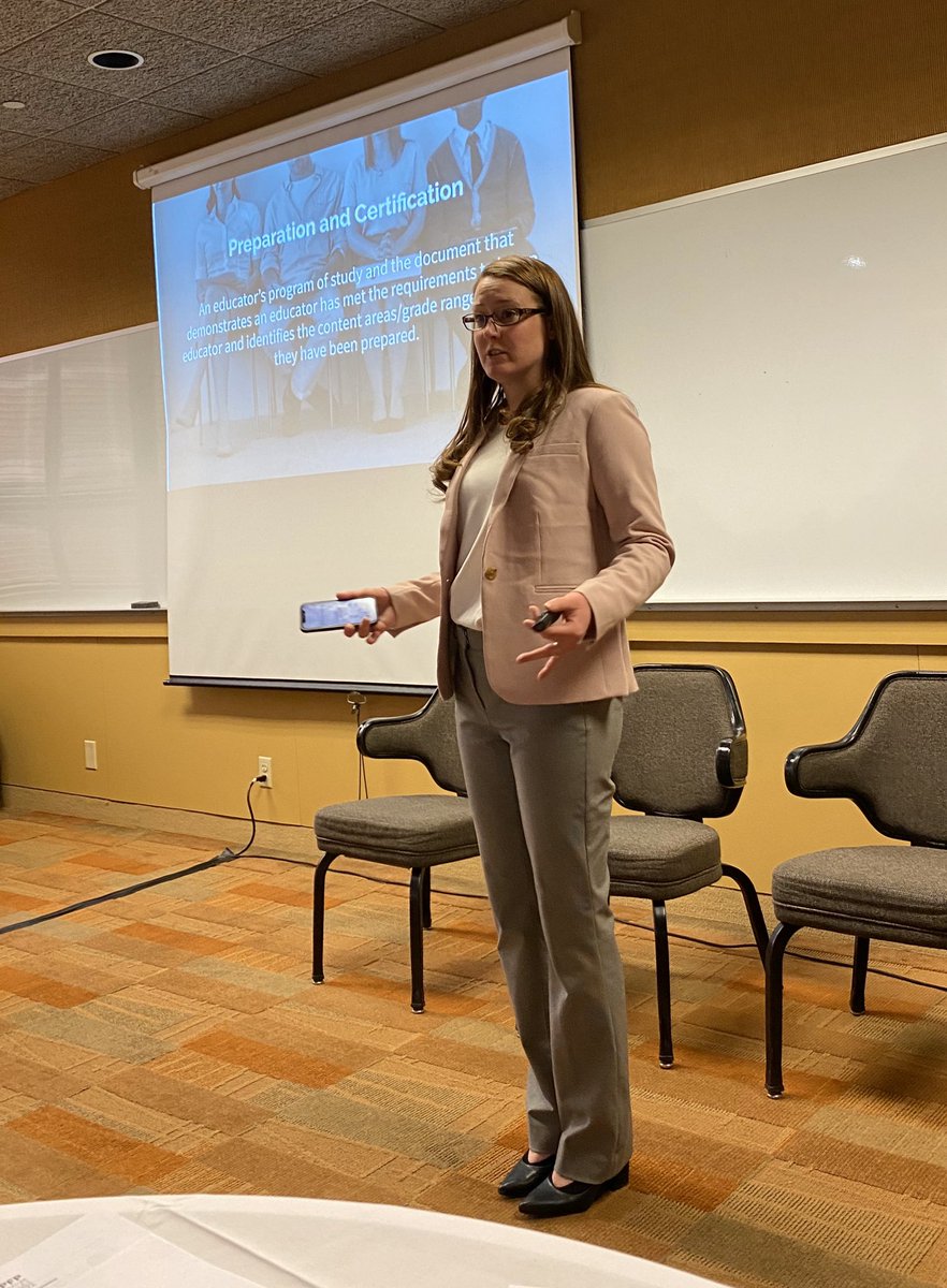 LeahvanBelle's tweet photo. @MIEducator’s @KelliCassaday helping @MichiganEPFP fellows better understand how @mieducation is addressing barriers to teacher preparation and certification for diverse candidates. #PME #ProudMIeducator #strongwomenrock https://t.co/YiIGpCnzJE