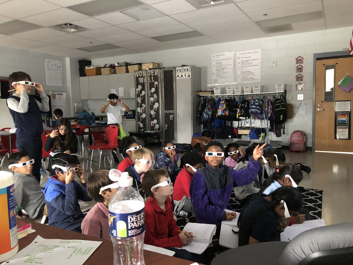 ms_storch4's tweet photo. Embracing the future by learning from our past in 3D! https://t.co/hpuMJeFHSP
