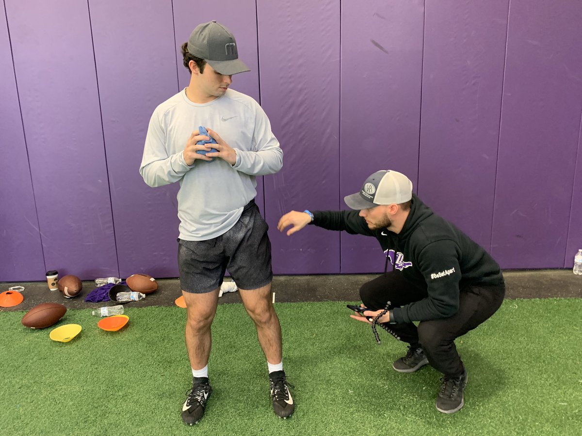 LEVELSMechanics's tweet photo. Are you getting better this spring break?? Minnesota QB Tanner Morgan, and future UAB QB Dru Dawson took their game to the next LEVEL today! 

DM for inquiries! 👊🏻🔥@SportcorePro @Trenton_Kirklin https://t.co/MVx7AZsZgE