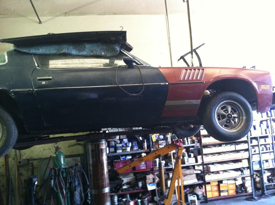 FreemanFrameCA's tweet image. We feel that our long lasting relationships with customers are due to our top quality service and trustworthy work. framerepairsanjose.com #AntiqueCarRepairs #FrontEndAlignment #RearEndAlignment #DifferentialRepairs