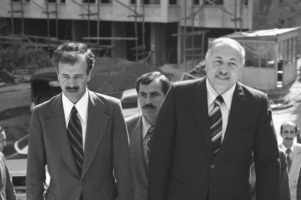 mgsadullah's tweet photo. O bayrak elbet burca dikilecek Allah'ın izniyle. 

Rabbim rahmet etsin.. https://t.co/XaOuDCqmaK