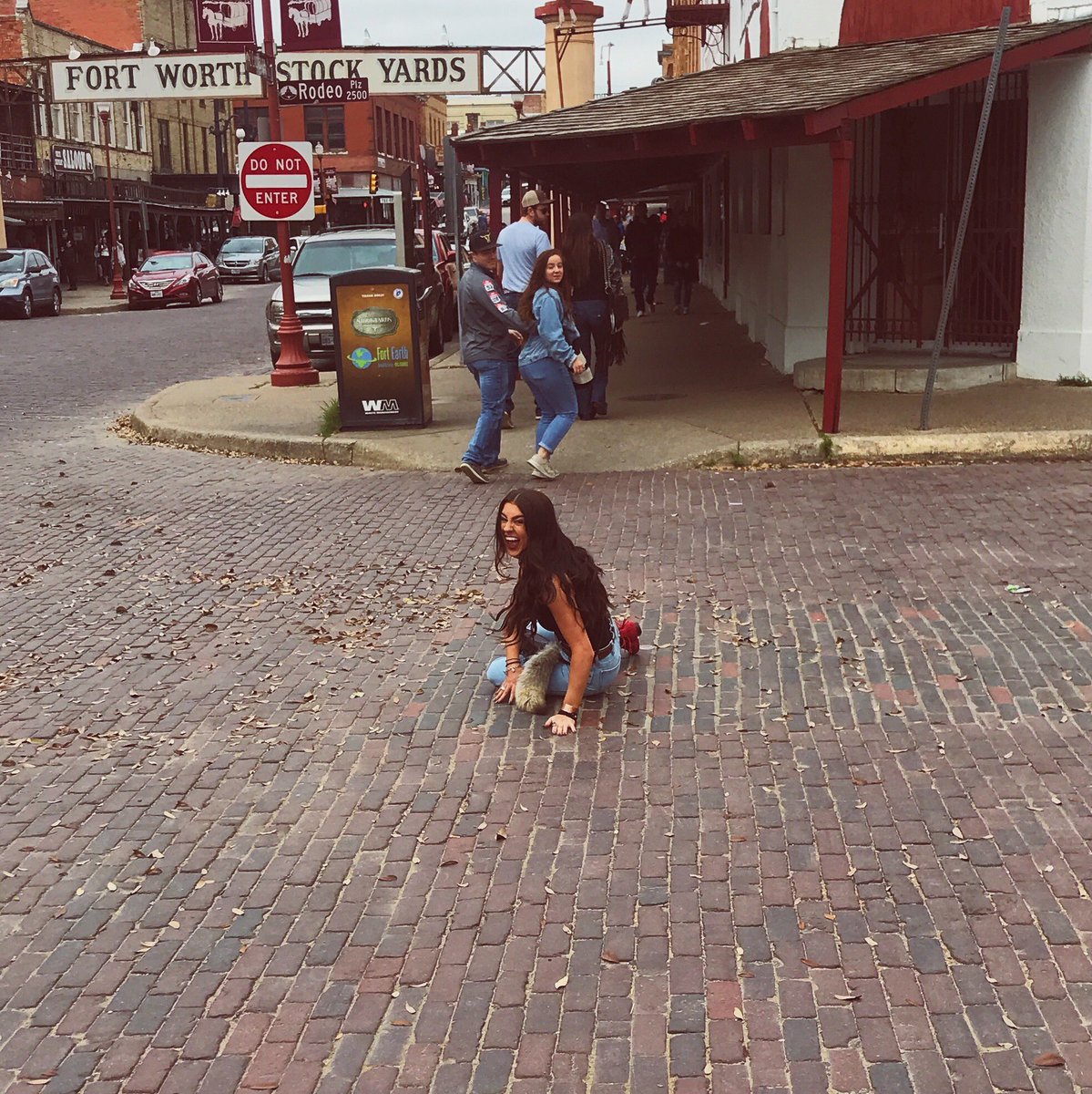 tried to do a running heel click to express my happiness of being at the Stockyards but the ol red punishers had slicker soles than I had bargained for 😎 wouldn’t wanna bust my ass anywhere else!!!