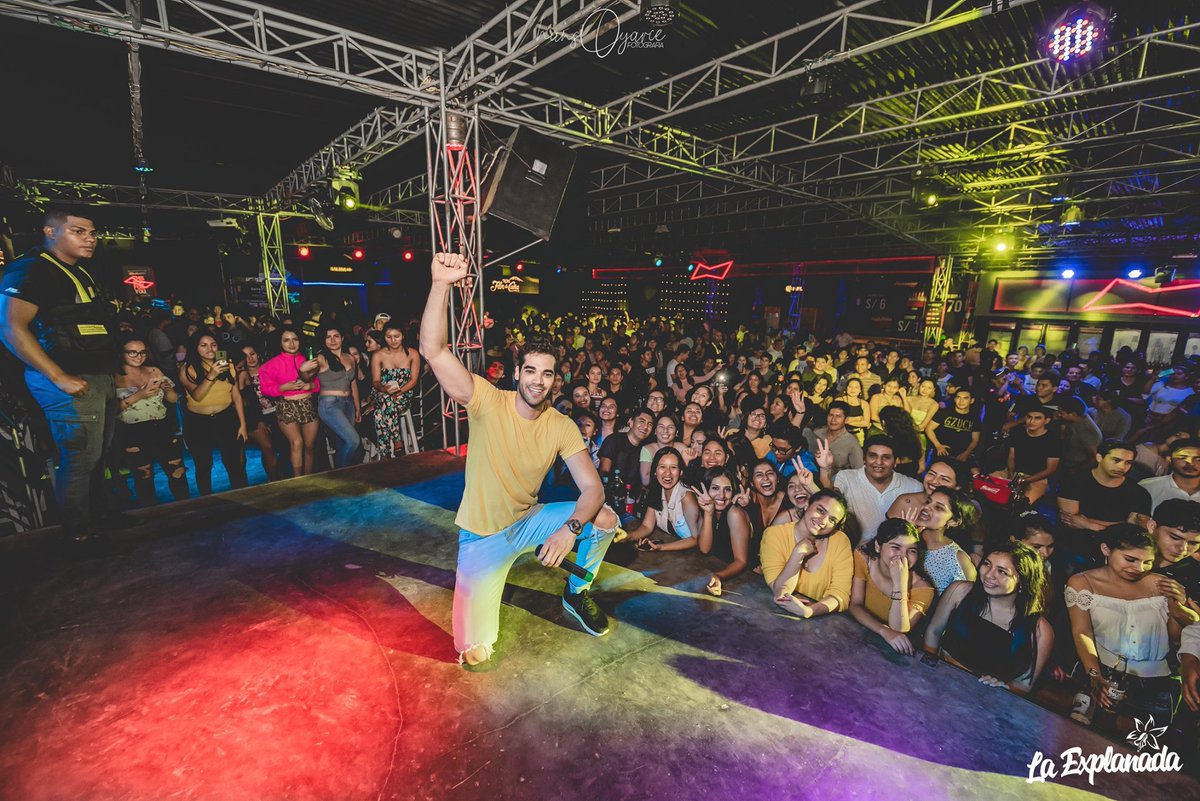 Llevamos 10 años recorriendo el Perú, 10 años en los que hemos llevado inolvidables shows de la mano de diversos empresarios amigos que confiaron y confían en nuestra empresa, Siempre pensando en entretener a todos los peruanos y de llevar un exitoso show a nivel nacional.
