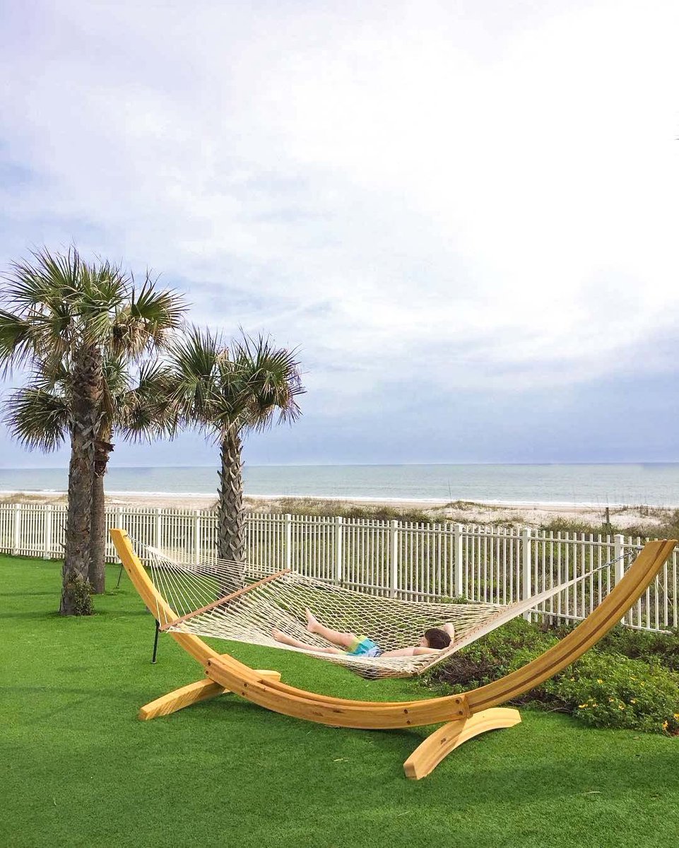 Hammock season is open #MondayMotivation #AtTheOmni