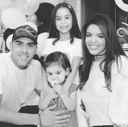 ClubF_MALDONADO's tweet photo. Happy birthday
Feliz cumpleaños a un gran amigo, talentoso piloto, gran padre y esposo @pastormaldo te deseamos mucha salud, éxitos y felicidad querido amigo. 🇻🇪 #happybirthday #PM13 #PastorMaldonado #Maracay https://t.co/y0xiZZgBOW