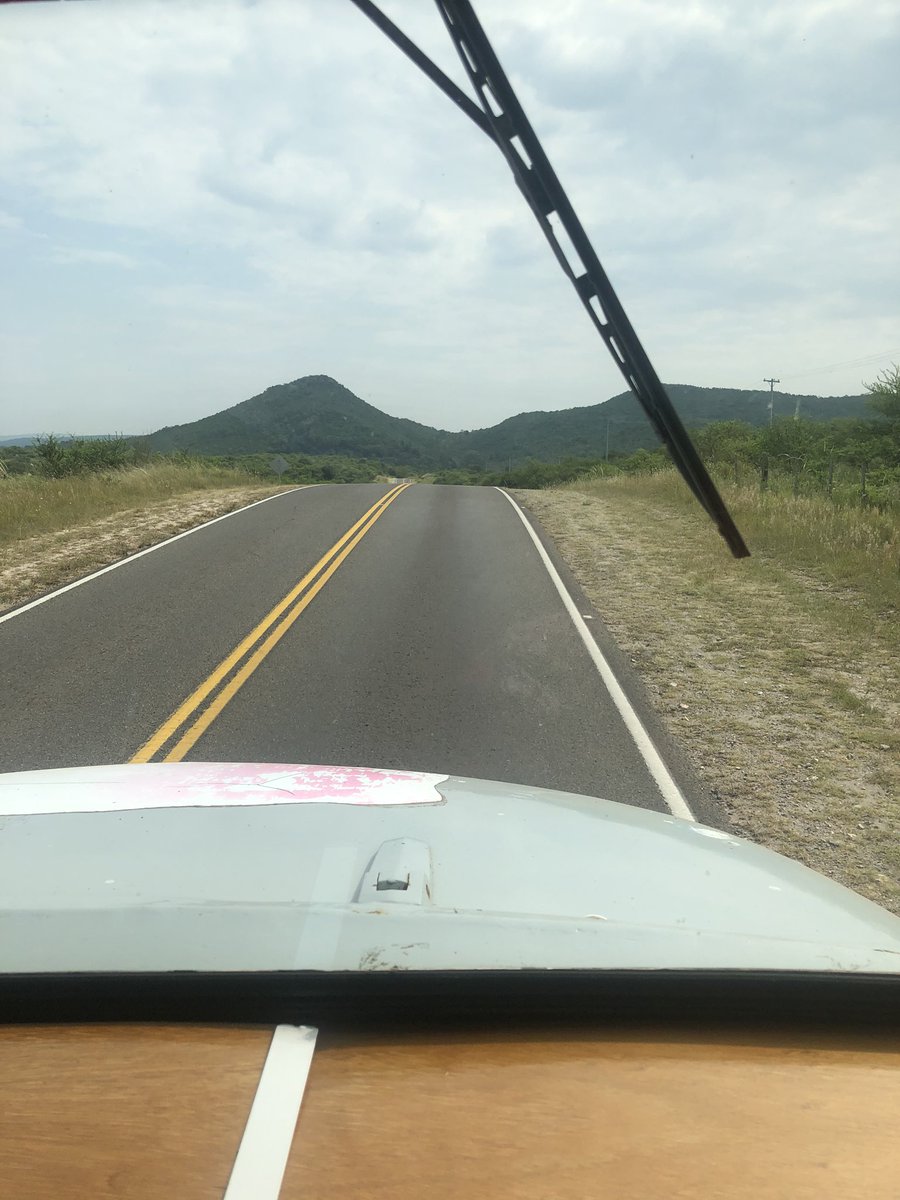 1114El's tweet photo. Comienzo oficial del viaje sin brújula del Comechingón... a rodarrrr mi vida!! 🎶🎶

#rodanteando #motorhome #cordobaturismo #campingworld https://t.co/9kgcxjVLLw