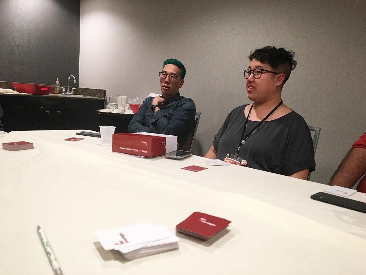 GermanCityGirl's tweet photo. So many beautiful #Asians in one place. #latergram #BBC19 #family #therapy @BigBadCon https://t.co/B3EmB8W7bX https://t.co/kfBwOiAXK7
