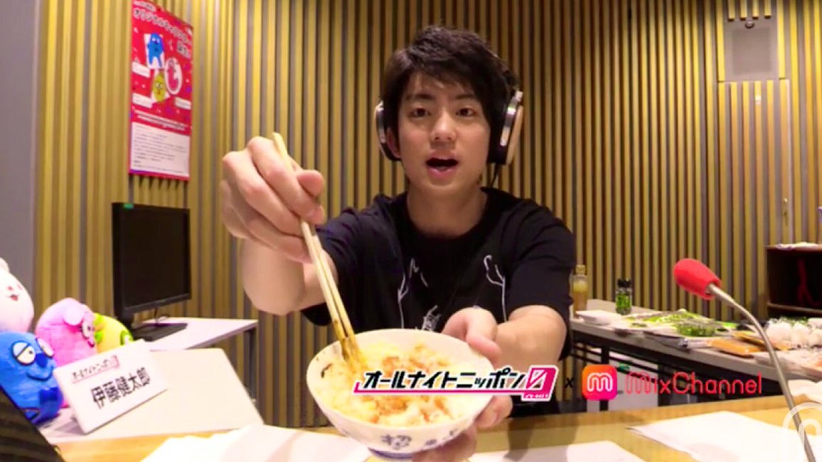 nao_kentaroo's tweet image. 『#伊藤健太郎ANN0 』#46
・今回は「めしテロ回」究極の一杯を作ろう！
・ #木村拓哉 「(#BG 健太郎が)いねーんだ」記事を家のトイレで見てて「あっーーーーー‼︎」って携帯落としそうになった。めちゃくちゃ嬉しかった
・バカな食べ方
・上様食す「忙しいんだけど…帰っていい？」🤣
#伊藤健太郎