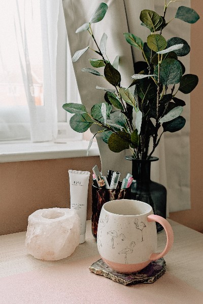 winyeemichelle's tweet photo. Final call for today’s shiny new blog post! >> https://t.co/sXNckSEmQT #blogginggals #GGRT https://t.co/H6NaDjQnqj