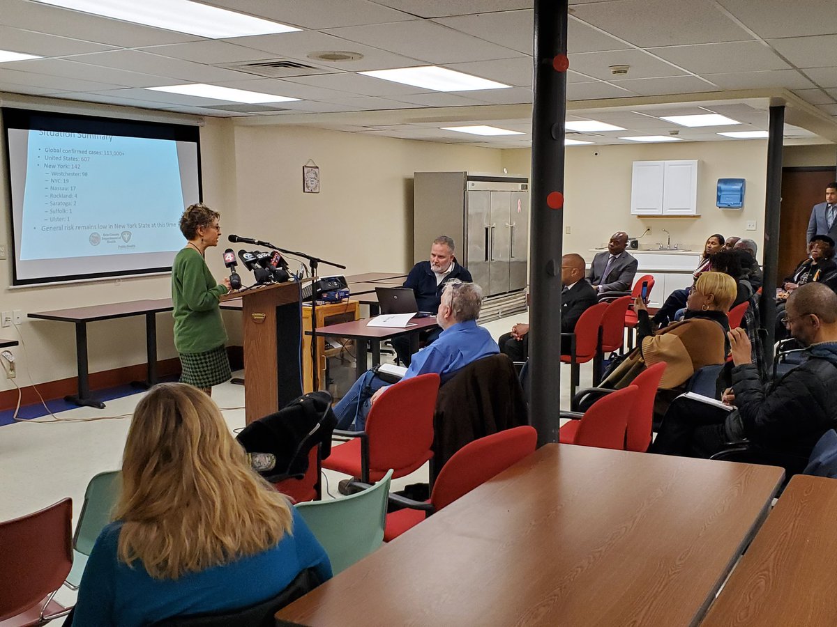 markpoloncarz's tweet photo. Dr. Gale Burstein, Commissioner of @ECDOH, presenting what we know about the Coronavirus/Covid-19 at a Public Forum at the Moot Center in Buffalo. Thank you to @BFLO_CC President @DariusPridgen for holding tonight's event. https://t.co/HwMBs8sQWl
