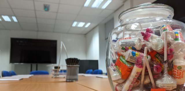 Did you know we have meeting and training rooms for hire? #oldhamhour thedigitaltrainingcentre.co.uk/hire/ Tea, Coffee and sweets included!