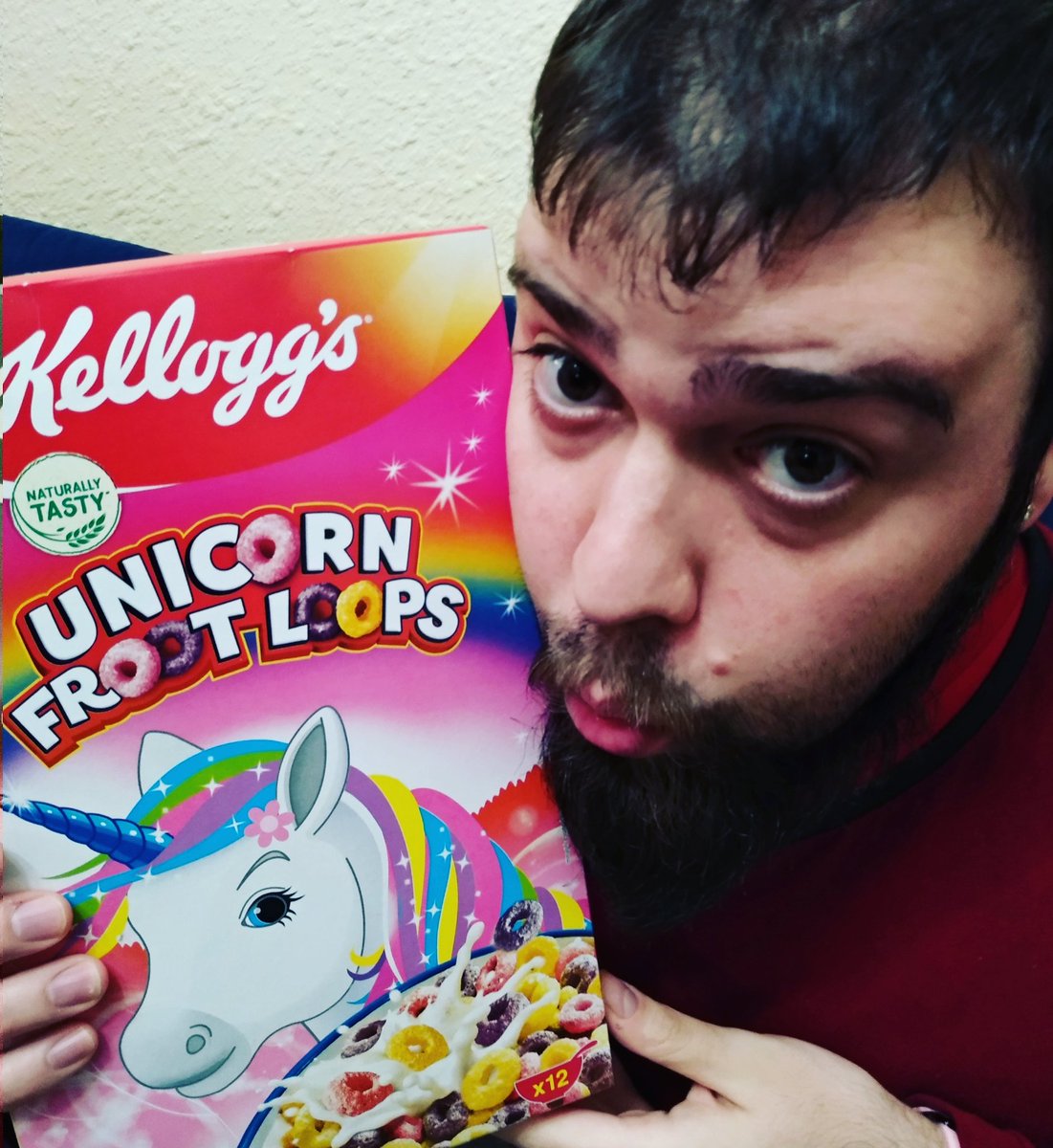 soywebmaster's tweet photo. A partir de ahora no comeré otra cosa 🦄
#SEORosa #unicornfrootloops #kellogspatrociname https://t.co/umtsVmRmS4