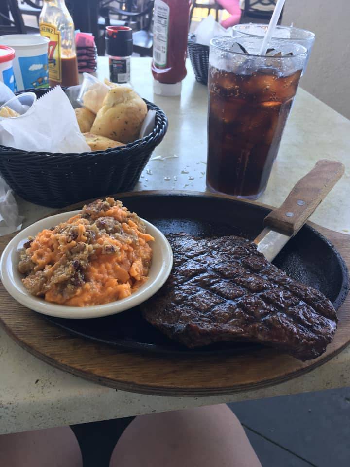DamonsgrillMB's tweet photo. Time change got you feeling off? Let us do the cooking tonight! https://t.co/yhMzQyGKrx