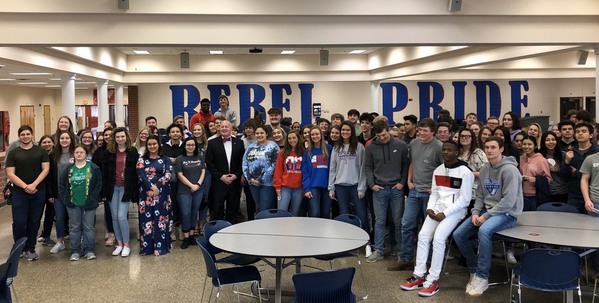 OCCRebels's tweet photo. Itβs ALWAYS a great day when our friends from UT Martin stop by! We are grateful for the relationship we share. #utm #occhs https://t.co/k6oqGTkZ2m