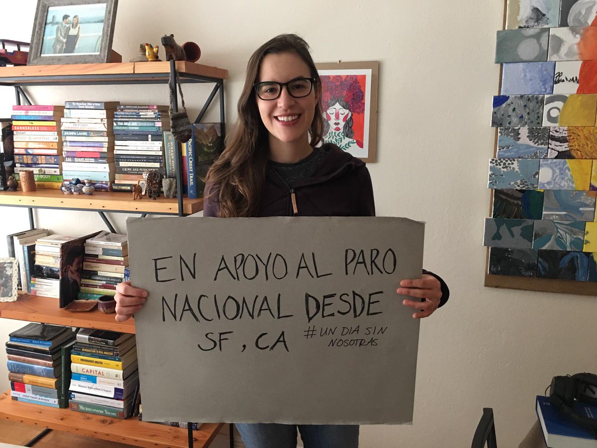 BetsieYanez's tweet photo. En esta familia todas estamos comprometidas con #UnDiaSinMujeres no importa dónde estamos, ¡el clamor por la igualdad en derechos, libertad y seguridad para todas las mujeres, es de todas! https://t.co/IF9H0HEKL8
