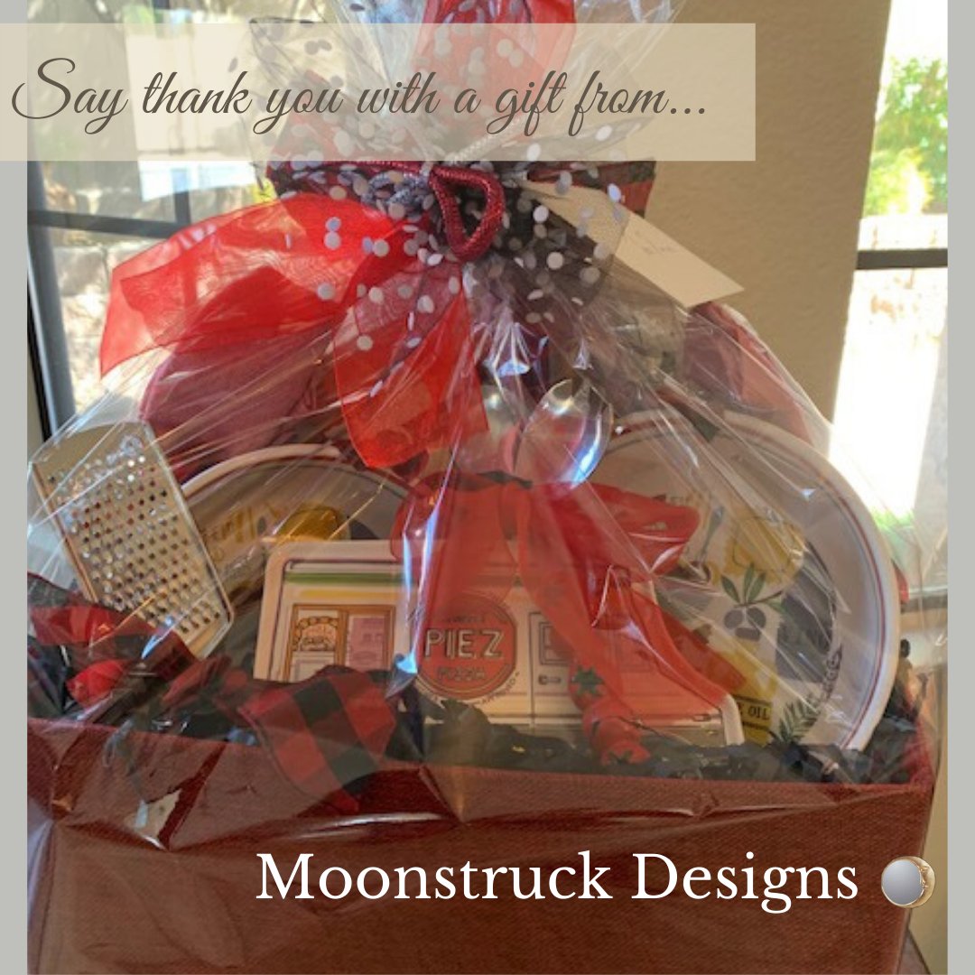 Moonstruck_AZ's tweet photo. Message me today and let me help you say "Thank You" @MoonstruckDesigns.

 #MoonstruckDesigns #gifts #phxgifts #giving #thankyou https://t.co/3algUKAjSb