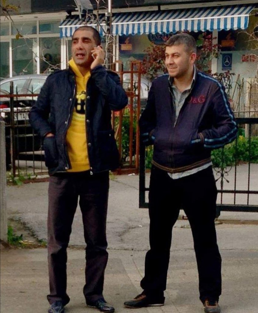 "At ölür, meydan kalır; yiğit ölür, şan kalır." 

CÜMLE ALEMİ HAYRAN BIRAKTIN! #DadaşMehmet