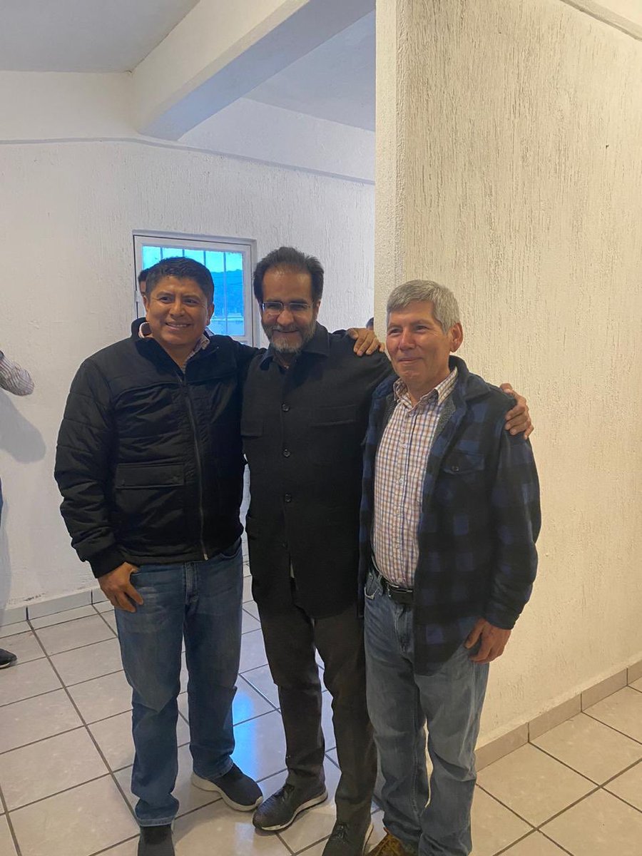 MNE_Mx's tweet photo. Inauguración de las oficinas del #MNE en San Cristóbal de las Casas #CHIAPAS de la mano de nuestro líder nacional @RENE_BEJARANO_M #Mexico 

@Dolores_PL https://t.co/9SpuqeuZgq