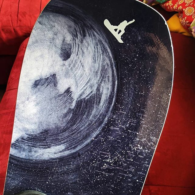 Digital_Waffles's tweet photo. Sending it to the moon! 🌕@snowboardprocamp Thanks for the beanie and stickers! #snowboarding https://t.co/qJCzMFOAFE https://t.co/sY0OypTQDB