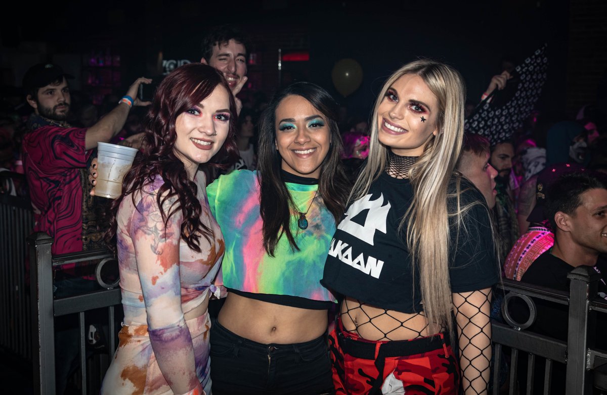 we ascended w @LiquidStranger, @dirtmonkeymusic, @LuzcidMusic & @_SullyMusic at @CityBarofBR last weekend... 🤤 y'all are weird af & we love to see it 👽 📸: Brad Croswell