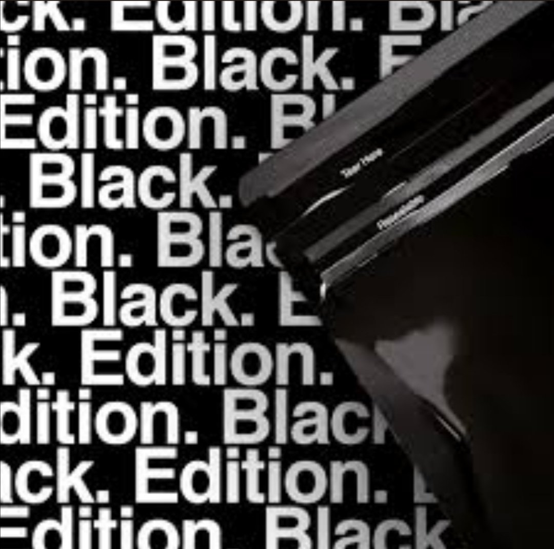 #SponsoredPost

After two years of vanilla #huel, I have "crossed the floor" to Black. Apparently I'll never go back.