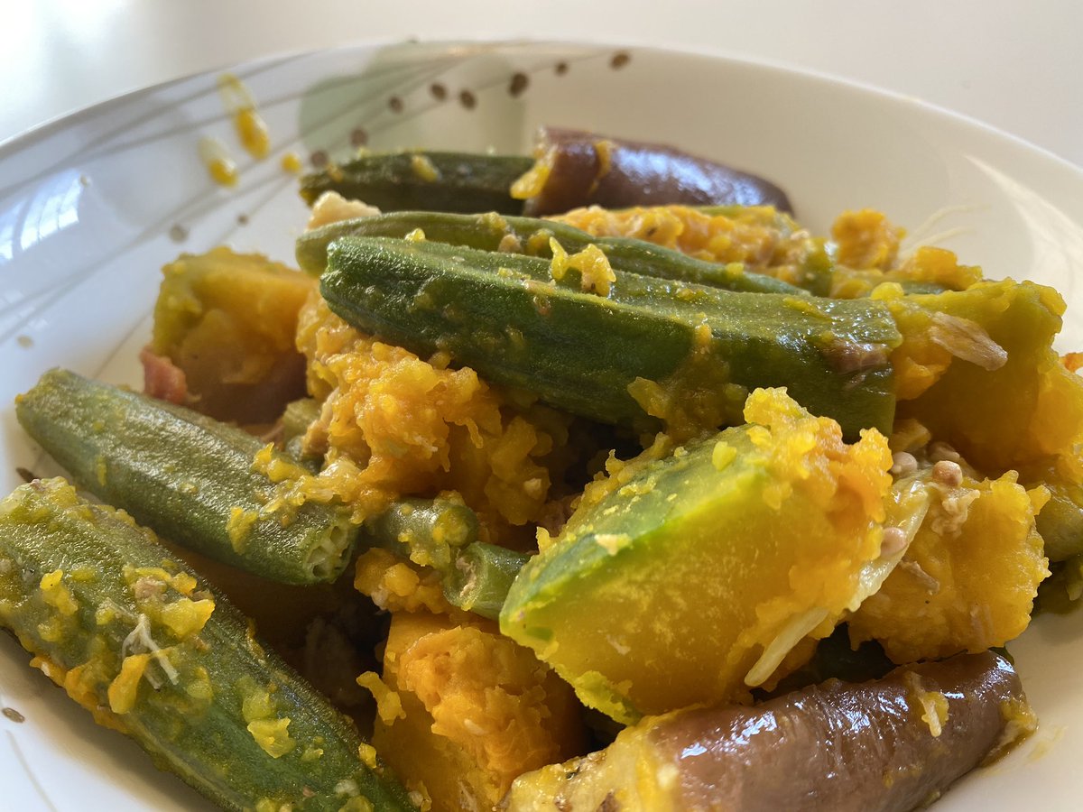 OhanaAbode's tweet photo. Kain tayo PINAKBET😋
#pinoyfood #pinoy #pinakbet #kainna #thechefisme #workingmomofthree #ohanaabode #godknowsbest #foodporn #foodpornography https://t.co/yXWvBelUlv