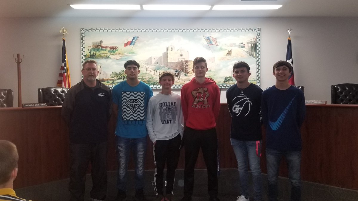 GoliadHS's tweet photo. GHS basketball players were recognized at the school board meeting tonight. https://t.co/8CyGNejURL