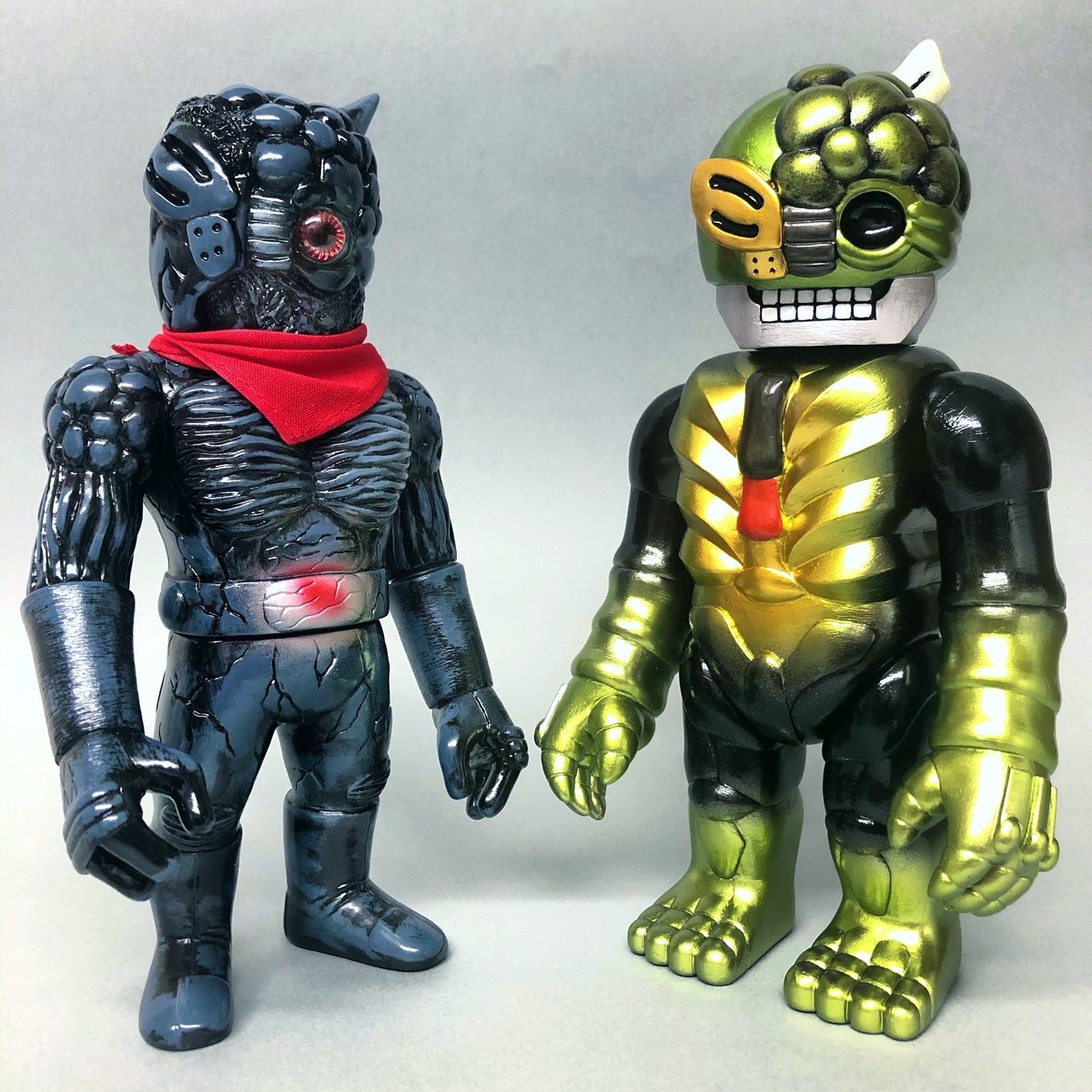 ドクロマニヨンとカオスマンが融合したドクロマニオスの1st.カラー