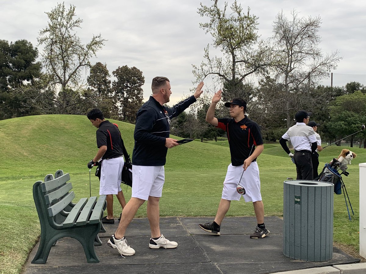 DonVMcLeod's tweet photo. Another awesome match against Warren HS (SGVL Powerhouse).  The progress is real on our Varsity Team, but I will say, these quality players don’t give up🤩.  We are working tirelessly to improve! https://t.co/zBGE4ntfn2