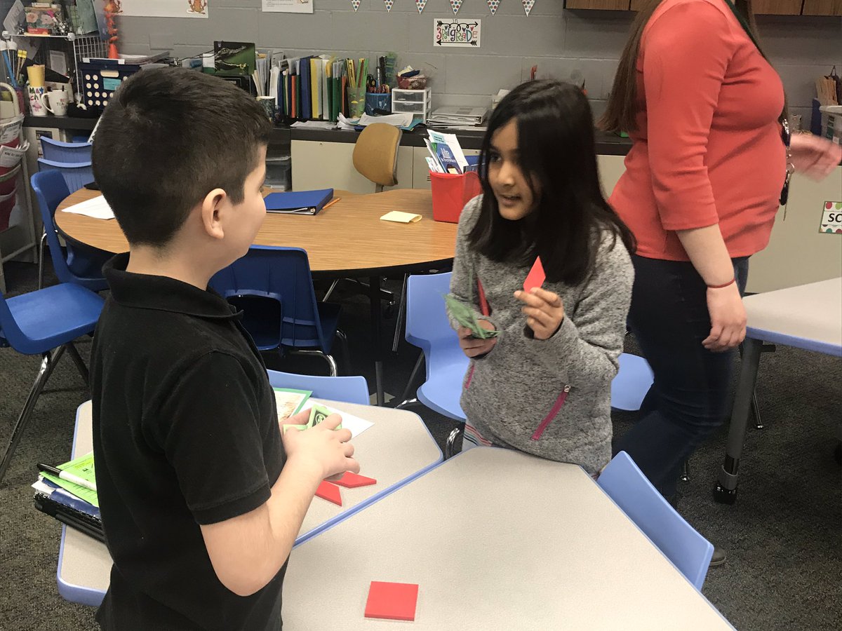 RengersBrenda's tweet photo. Ss learned all about supply and demand when they set up a pretend market buying and selling pretend apples! https://t.co/oNGiARoCfe