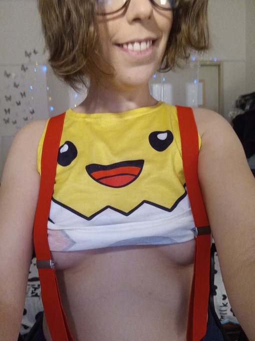 Live @chaturbate  And today is geeky day! Cum chill with me at https://t.co/ISes9Guc1q #chaturbate #chaturbategirls<a class="tags" href="/tag/chaturbate">@chaturbate</a><a href="/tag/cammodel"class="tags"><span>#cammodel</span></a><a href="/tag/camgirl"class="tags"><span>#camgirl</span></a><a href="/tag/chaturbate"class="tags"><span>#chaturbate</span></a><a href="/tag/chaturbategir"class="tags"><span>#chaturbategir</span></a>