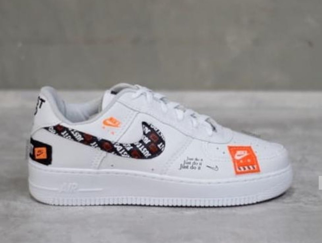 NVsStore's tweet image. • Disponíveis no tamanho 34 ao 39.
• Frete grátis para SP (capital).
• Entregamos nas estações aos fins de semanas.
• R$160 reais.
• informações para pagamento pelo wpp (11) 97147-1545 ou (11) 95037-4080.