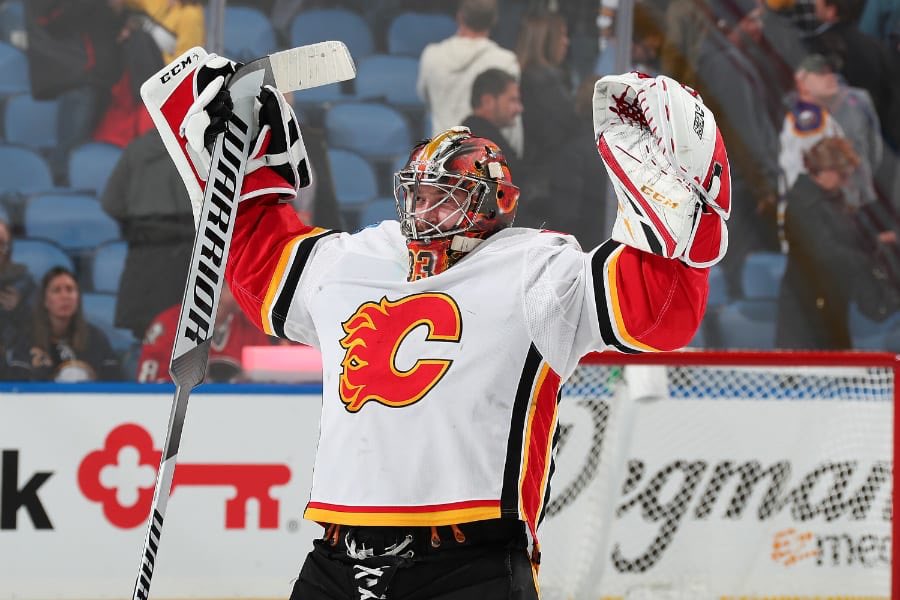 BritLovesHockey's tweet photo. David Rittich Appreciation post; because there is a talented, passionate person beneath all the pressure we but him under! ๐ฅ ๐ฅ #flames #DavidRittich #NotLosingHope
*credit to the photographers who took these fantastic photos* https://t.co/bkawewslj0