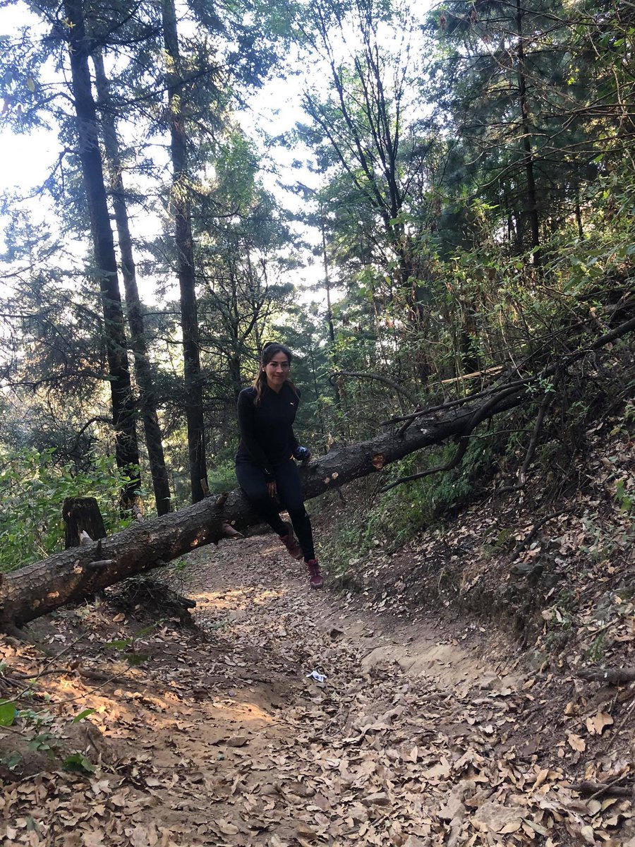 MarianFeria's tweet photo. #Atopeysincontrol #mentecorazonyfuerza #trailrunning https://t.co/vEoN55vK9o