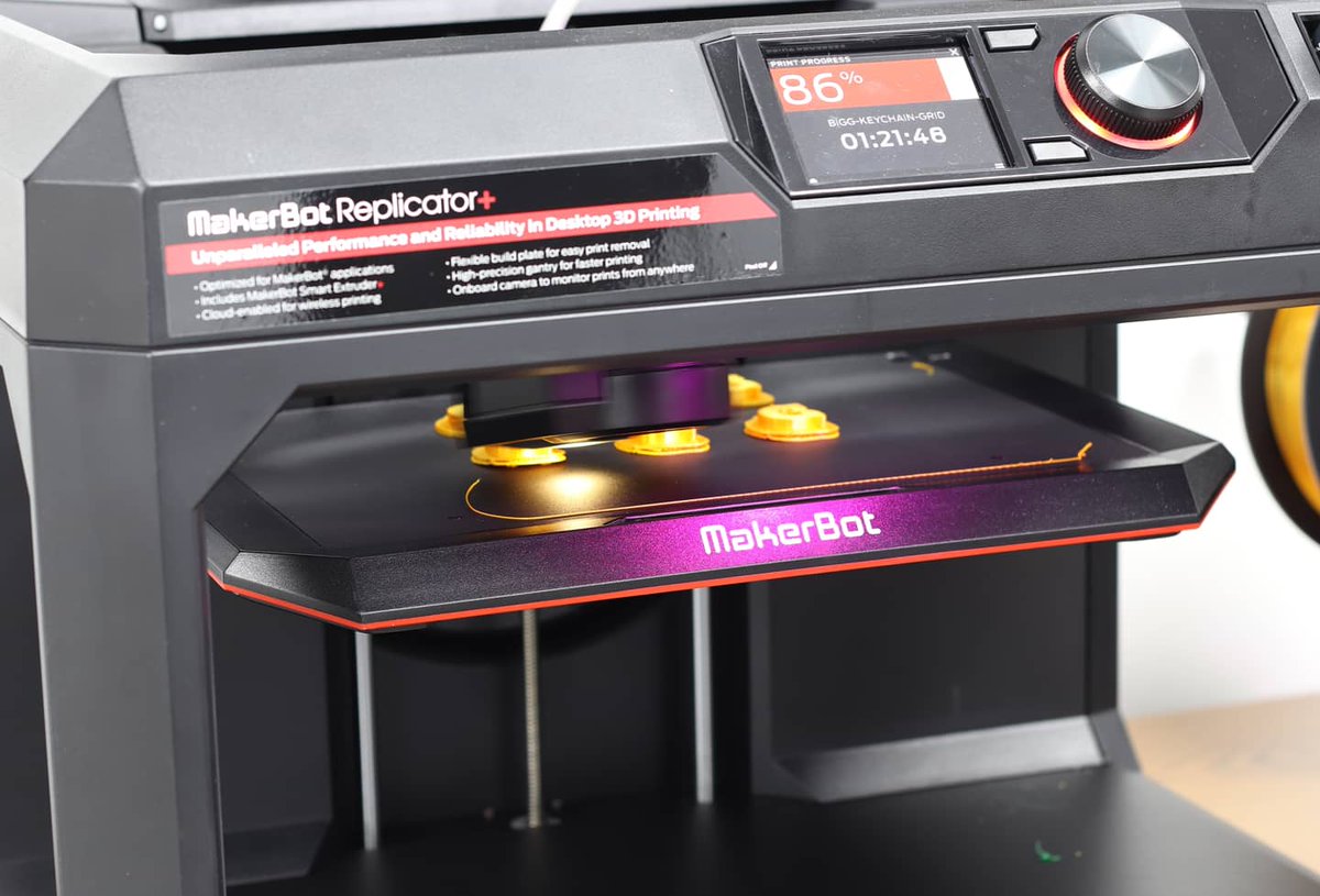 UOG_IT's tweet photo. Hey Tritons! Be sure to stop by Computer Center today and see a live 3D Printing demo! Watch as we make prizes that you can win!

#3Dprinting #UOGCharterDay2020 #UogTritons #BibaUOG https://t.co/FTTyKuydRe