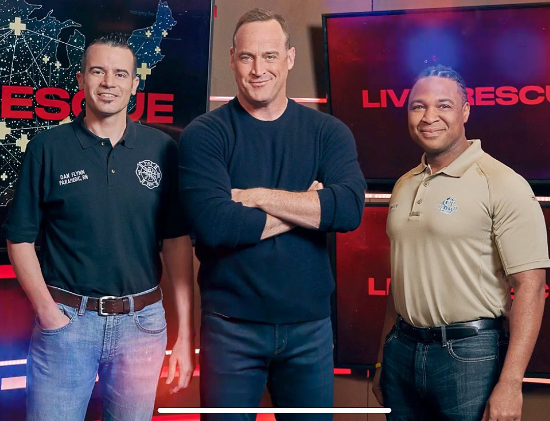 Tonight’s #LiveRescue is going to be 🔥LIKE/RETWEET and we will choose a winner of this pic signed by us to you!!! #LiveRescueNation #FirstResponderFam