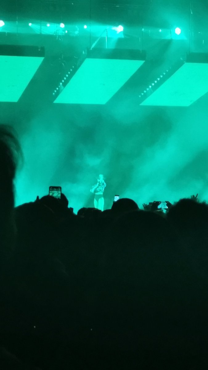 Charlotte Downs tweet media