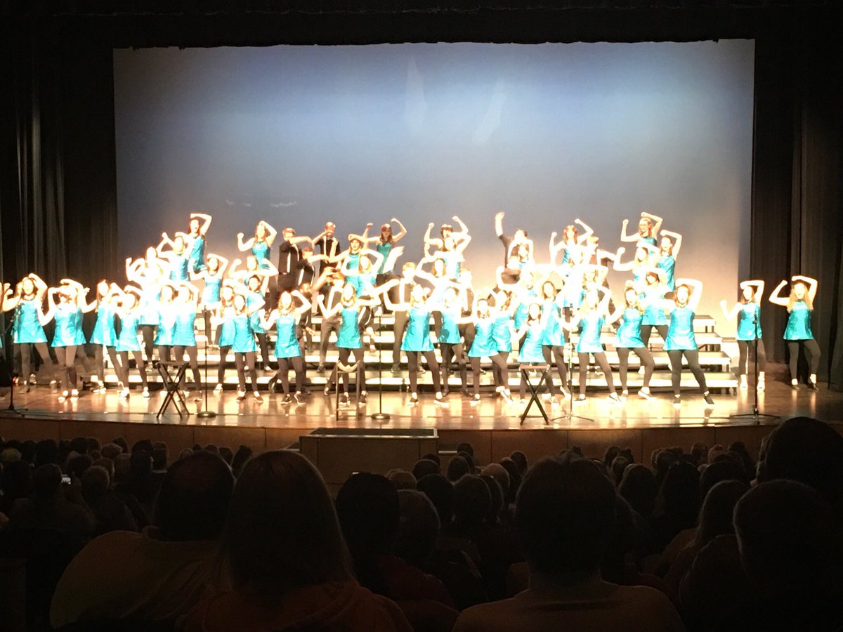 OGJHKnights's tweet photo. Innovation performing this evening at the Final Friends and Family Show! https://t.co/C2TTIuCTYS