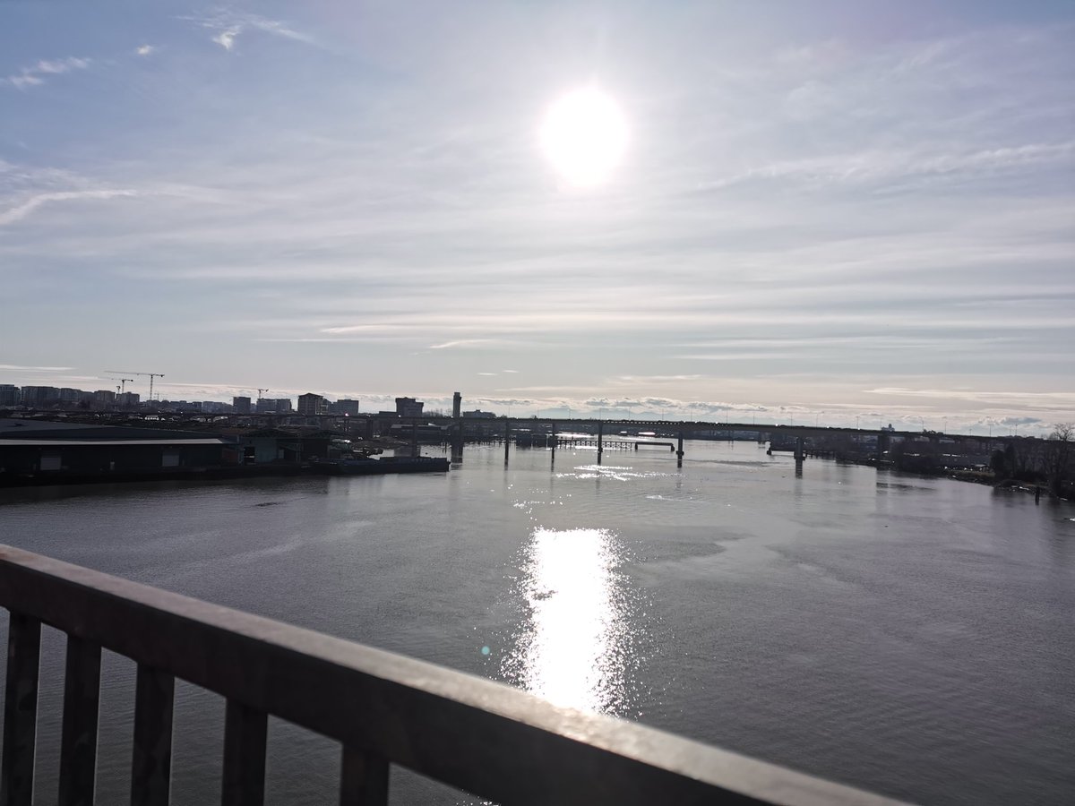 CoachLocus's tweet image. living near the water is so nice, very grateful to have views like this in walking distance