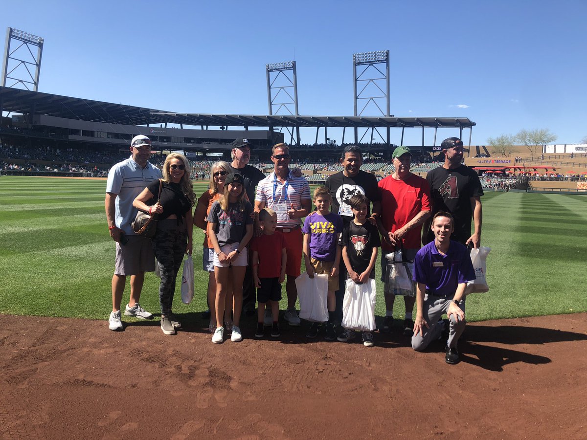 UmpsCare tweet picture