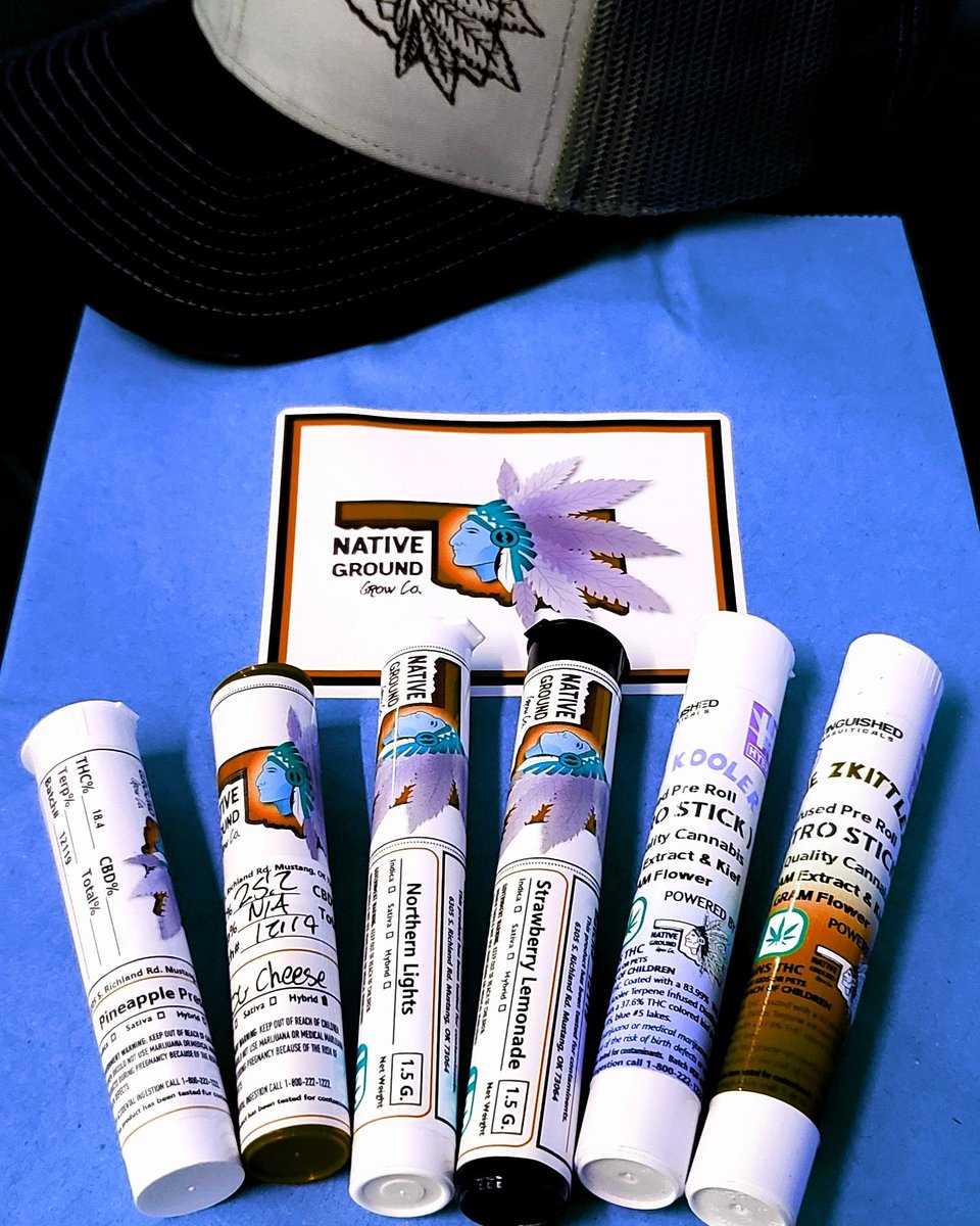 _NativeGround_'s tweet photo. Need a quick smoke break? Our current line of prerolls are convenient and taste delicious! Six strains available now! Don't forget to ask for them at your local Oklahoma dispensaries. 😉
#NorthernLights #Pineapple #OGCheese #StrawberryLemonade #EktoKooler #BlueZkittles https://t.co/VBfEB9DSDo
