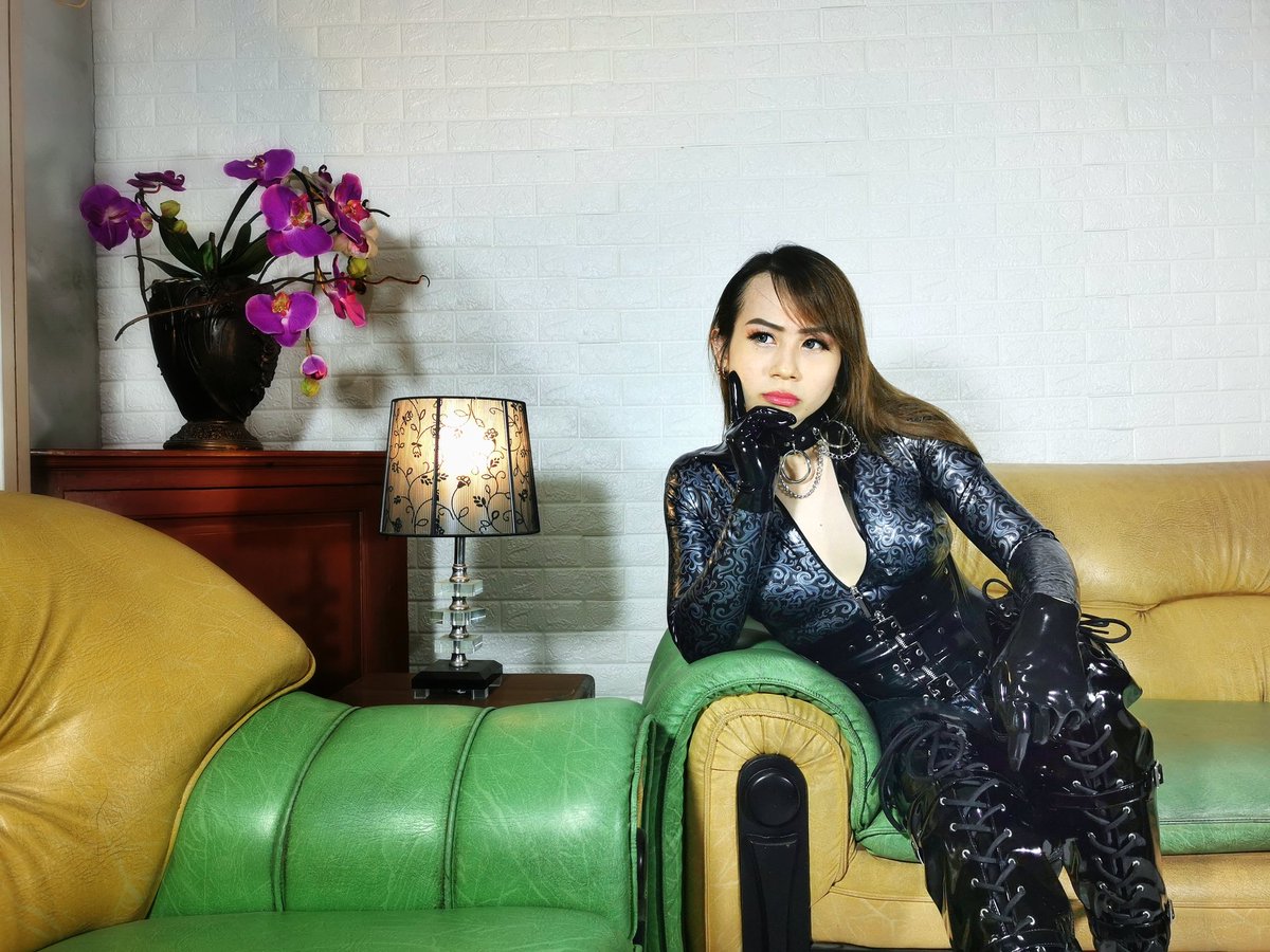 kmgw_minnie's tweet photo. Stay calm looking at you
#latex #latexaddict #latexbeauty #latextexture #latexfetish #latexlover #latexlovers #latexcatsuit #catsuit #latexmodel #mistress #domina #domination #dominatrix #ラテックス #ラテックスビューティー #ラテックスキャットスーツ #ラテックスフェティッシュ https://t.co/9E6x8Rvqaa
