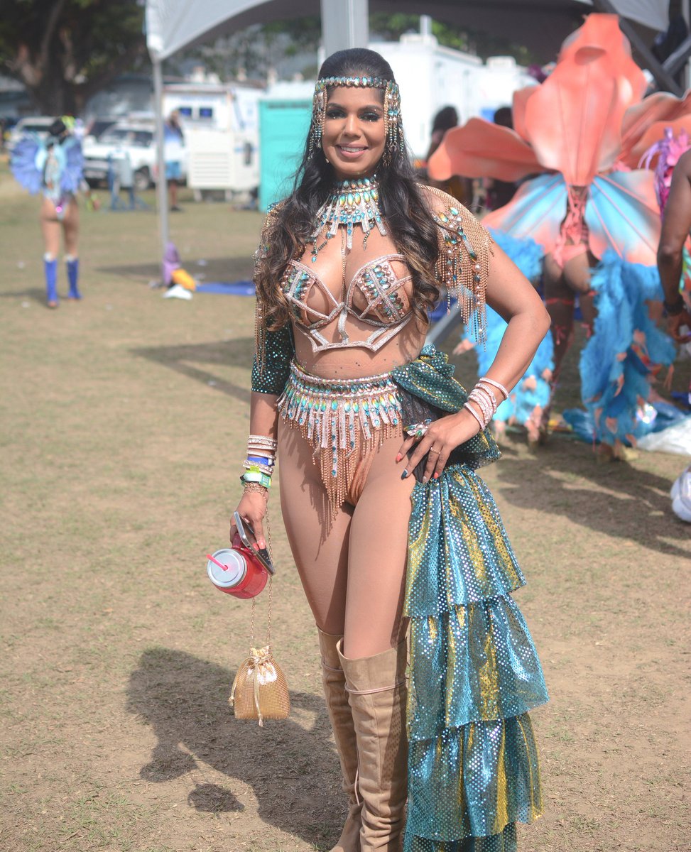 royalecarnival's tweet photo. BLISS Carnival - Carnival Tuesday ⁠@BLISScarnivaltt⁠
⁠
ROYALE VIP Section Experience in BLISS ⁠
⁠
⁠@ROYALEcarnival⁠
⁠
⁠
#BLISScarnival ⁠
#ROYALEcarnival ⁠
#SheerBacchanal ⁠
#TrinidadCarnival ⁠
#CarnivalTuesday https://t.co/XChPpact2T