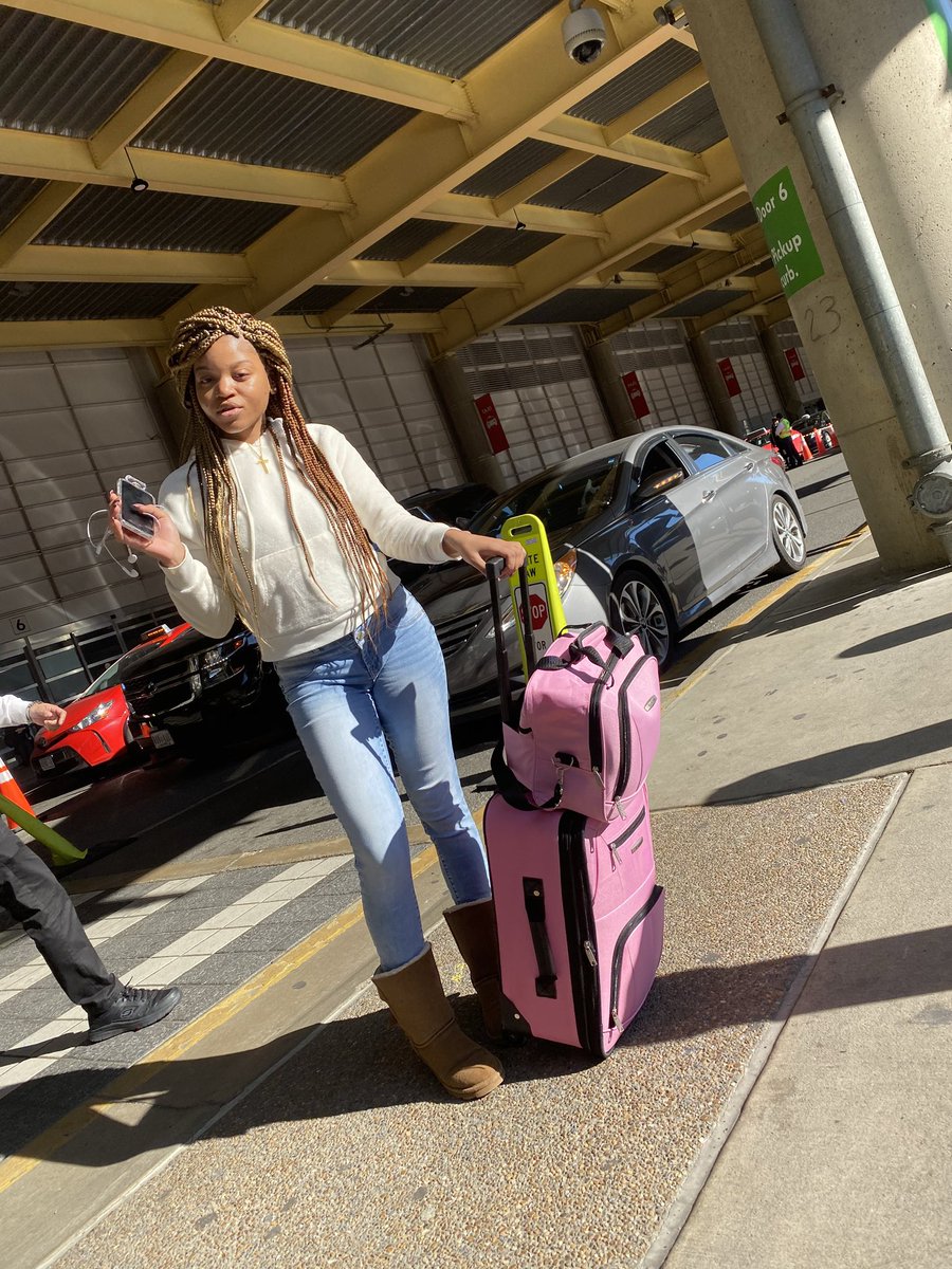 shantithedoll's tweet photo. My plane landed safely in Washington D.C. I can’t wait to see what this journey have for me &amp; all the cool interesting people I will meet #WashingtonDC #ABA @TeacherVoss @HsFenger  Thank you all so much for this amazing opportunity!!! I’m very much grateful &amp; I won’t let you down https://t.co/RWRwtLdLOh