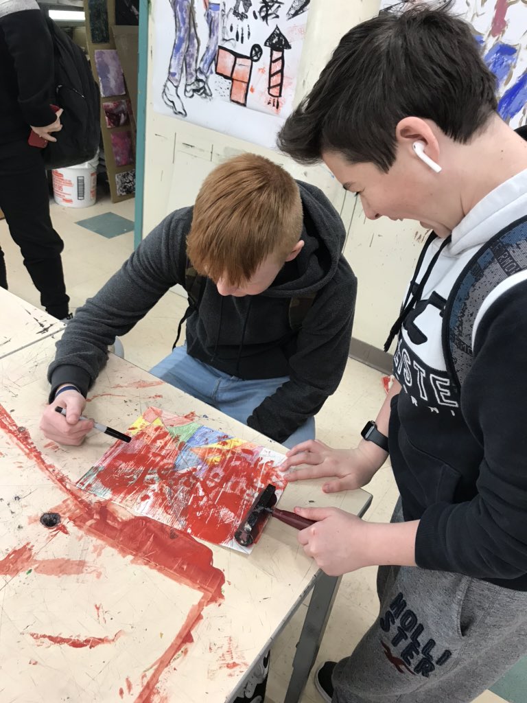 CGawNPHSArt's tweet image. RM #1214 Students kick it in gear anticipating two big art exhibition opportunities in April! @NPHighSchool @SouthernHancock #newpalproud #problemposing #artforall #creativity #arteducation #SocialEmotionalLearning