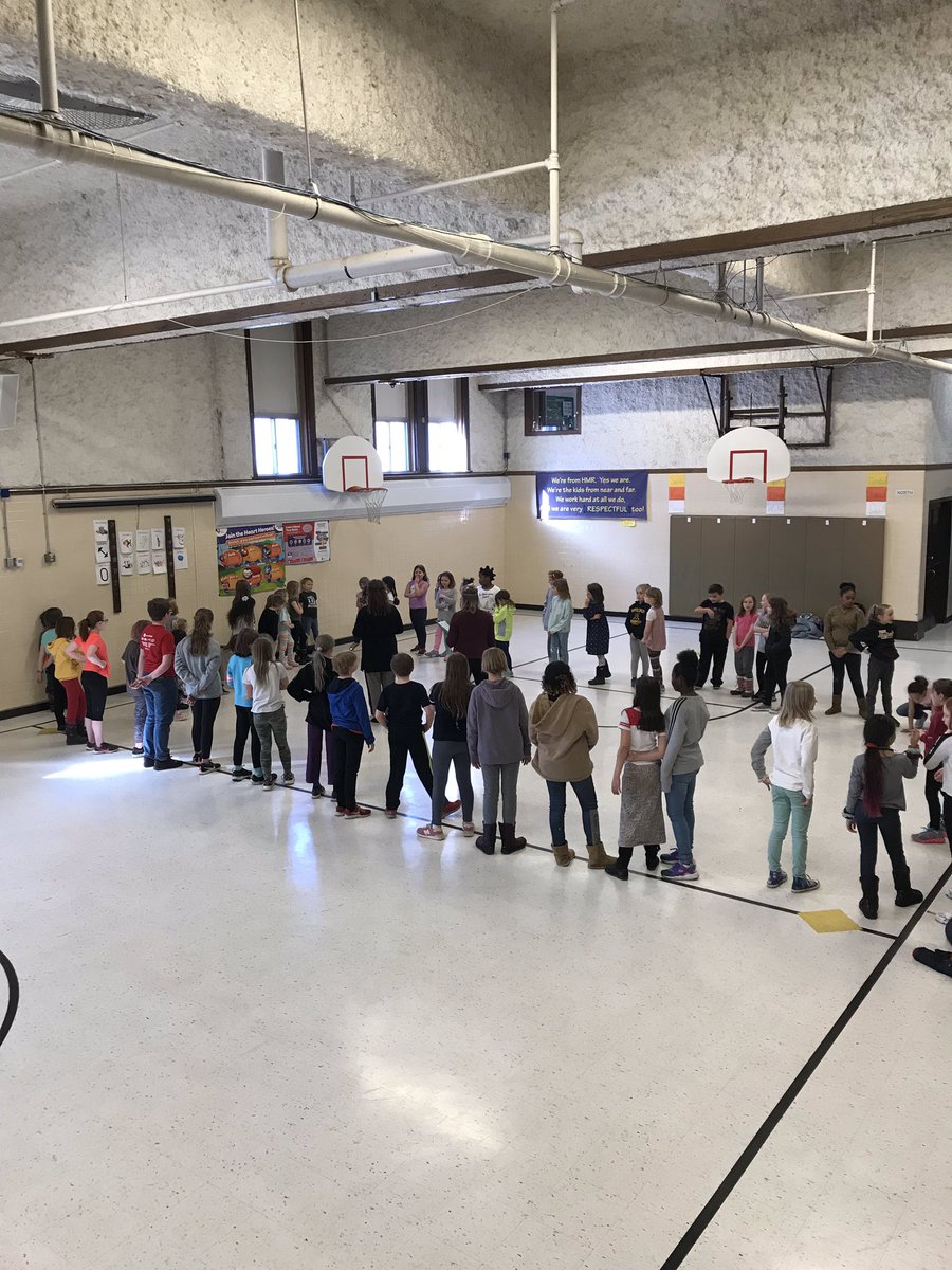 MattJPeck's tweet photo. Back for another year of Missoula Children's Theater! 64 students will prepare all week for HMRs production of "The Snow Queen" on Saturday at Ben Franklin MS! #FPSproud #HMRspartans https://t.co/7NIzMrJ7ZM