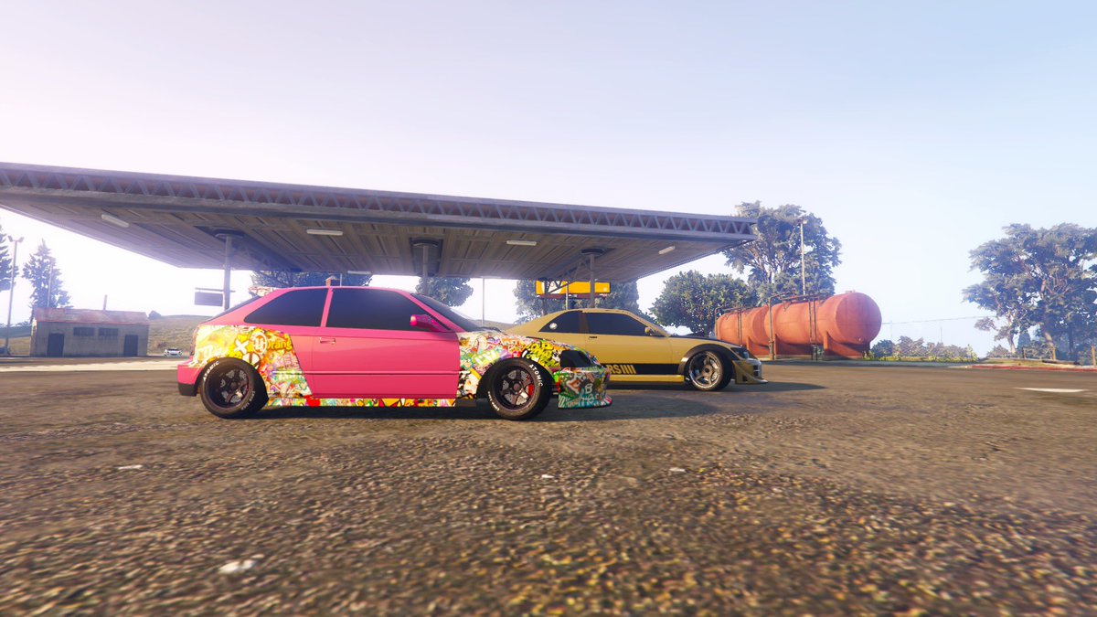 Stoneybowski's tweet photo. Chillin with @ArightDen takin photos with some tips he found online.. gotta day, these are much better than just your regular screenshot 😎 @RockstarGames #GTAV #GTAVOnline #VirtualPhotography #TheCapturedCollective #PhotoDenWeekly https://t.co/zHBoi1X4Gs