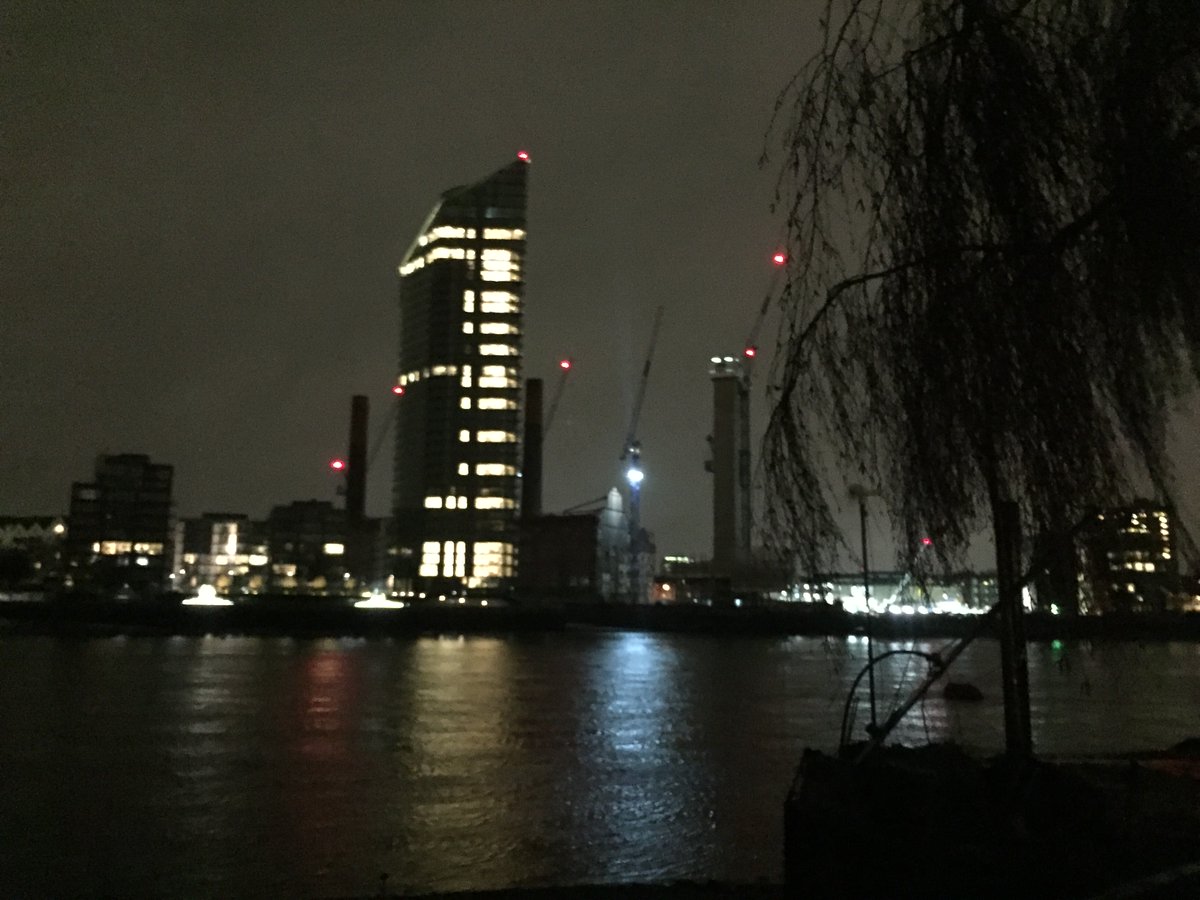 StMarysBatBells's tweet photo. The hand dy few tonight, just the 8 stalwarts amongst the rain.... #YogaForTheBrain #Bells #BellRinging #Campanology #London #Battersea #Wandsworth #LoveBattersea1 #StMarysBattersea #RiverWatch #River #Thames #RiverThames https://t.co/kYQ1ige2sZ